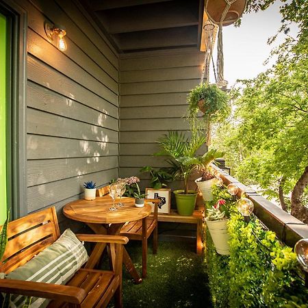 Lush, Enchanting Austin Oasis! Appartement Buitenkant foto